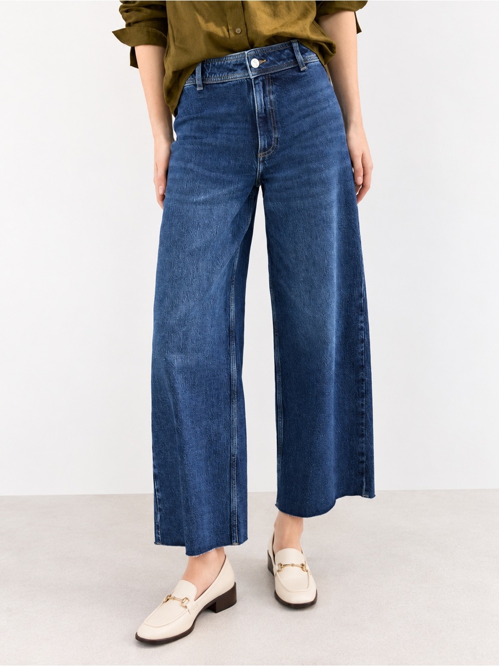 Mango MNG Catherine High Rise Raw Hem Wide Leg Jeans Size 6
